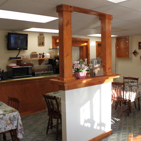 Four Winds Country Motel Манчестер Экстерьер фото