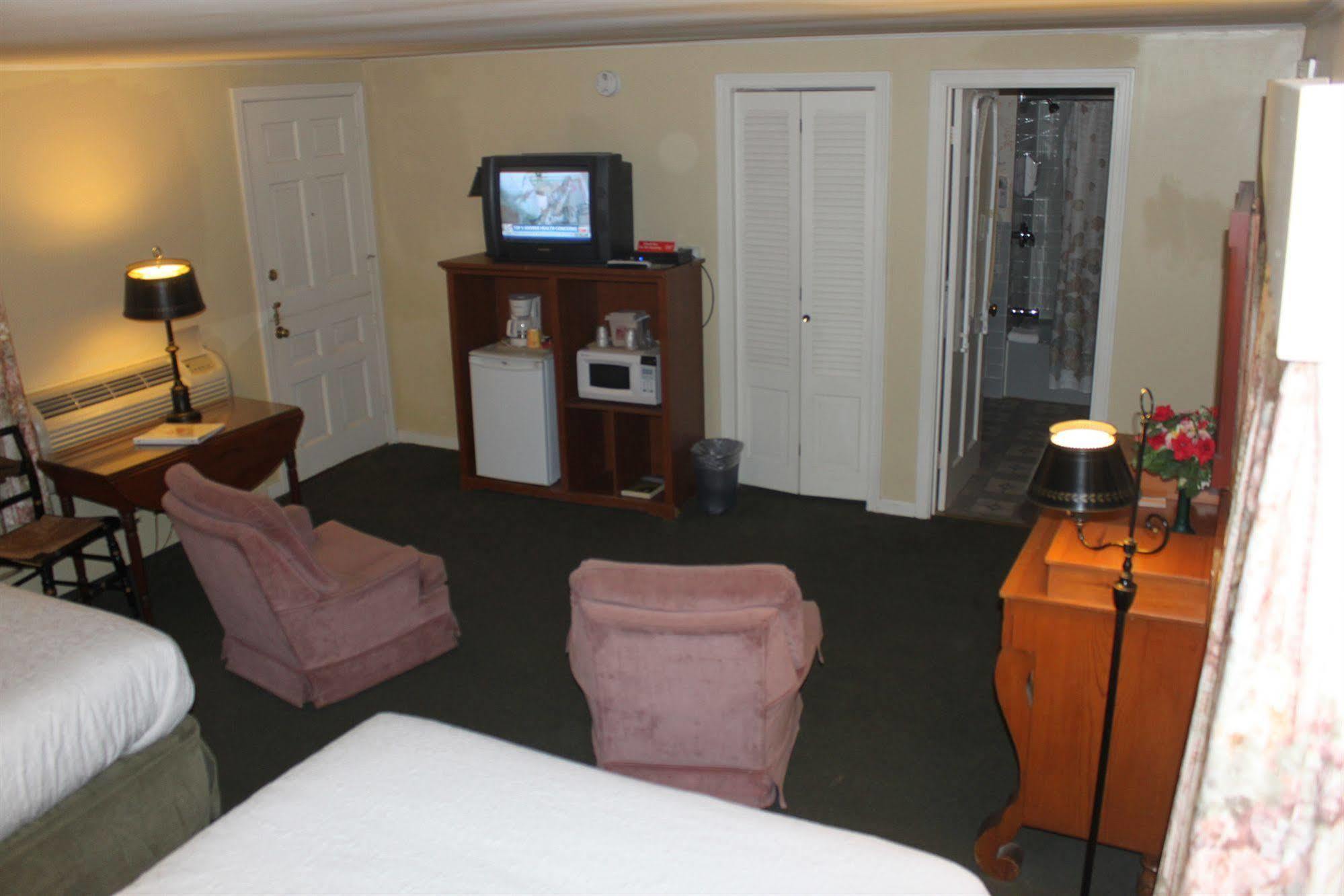 Four Winds Country Motel Манчестер Экстерьер фото