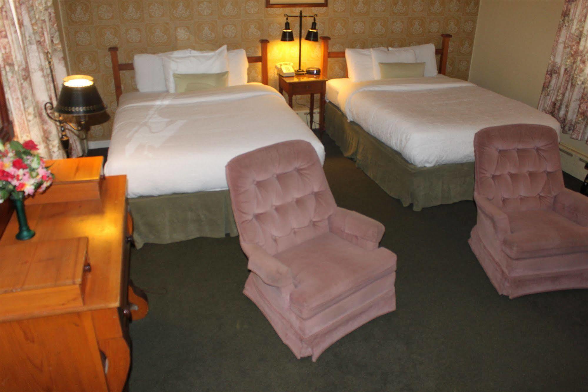 Four Winds Country Motel Манчестер Экстерьер фото