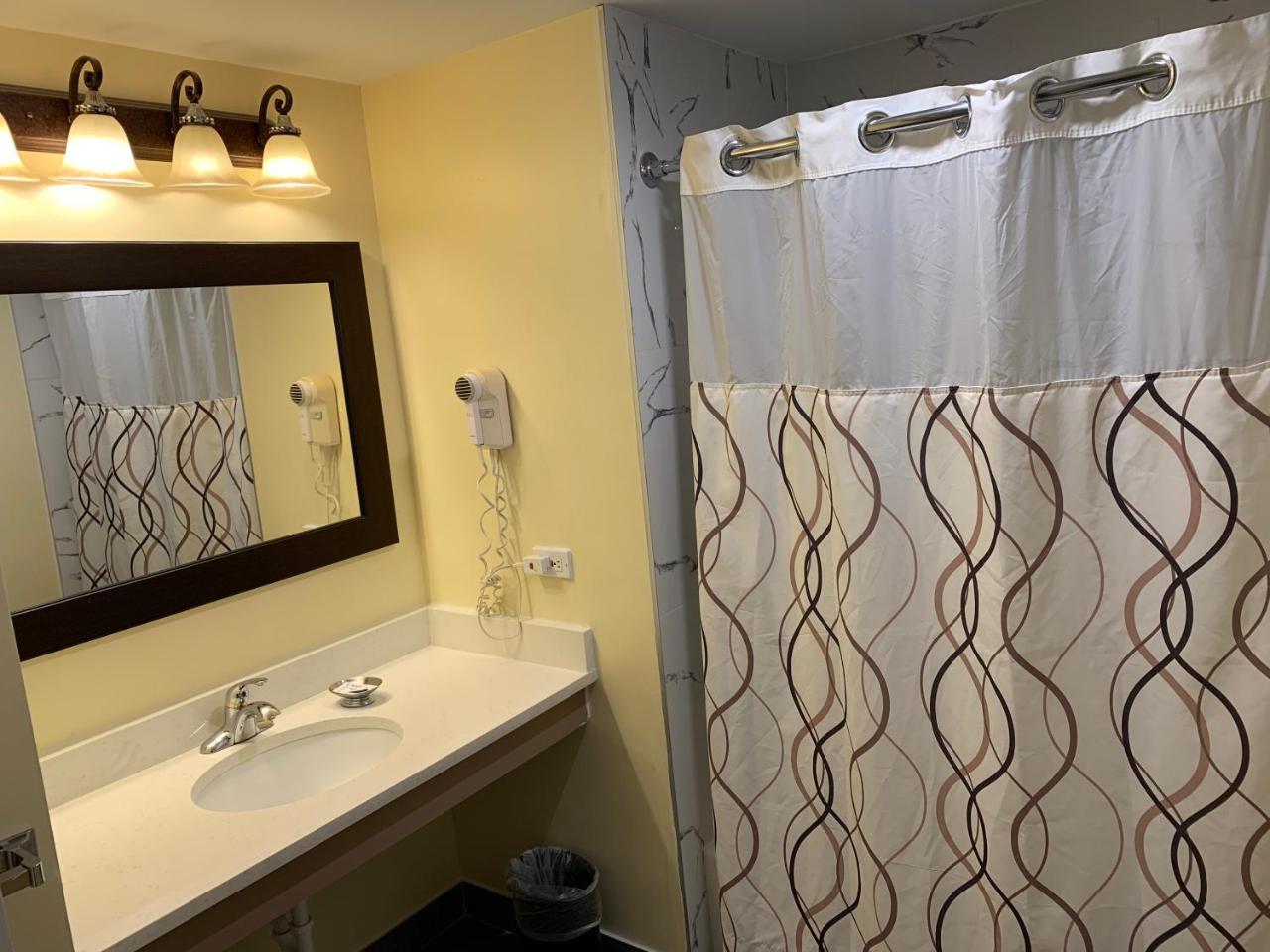 Four Winds Country Motel Манчестер Экстерьер фото